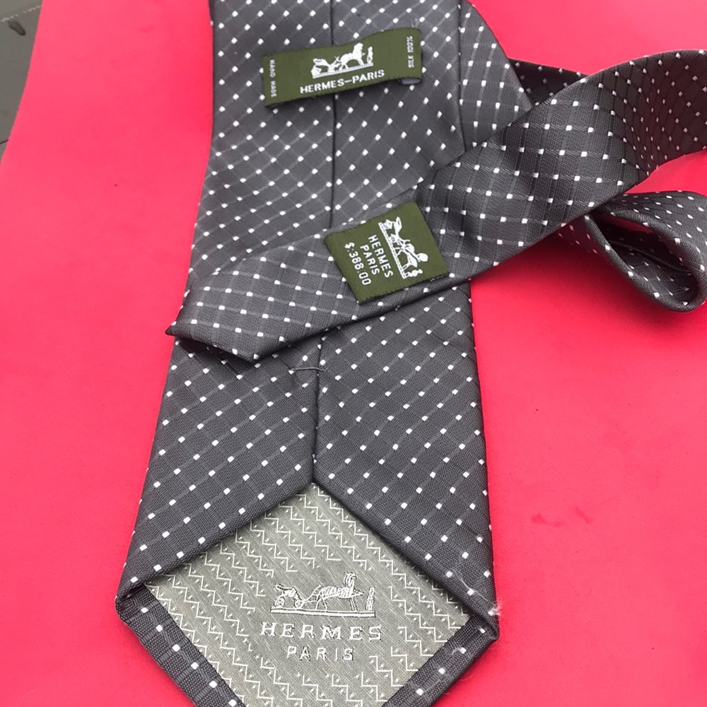 Hermes hand made silk tie